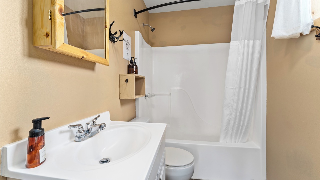 Photo of Bathroom in Chelan