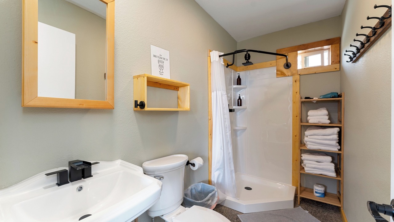 Photo of Bathroom in Chelan