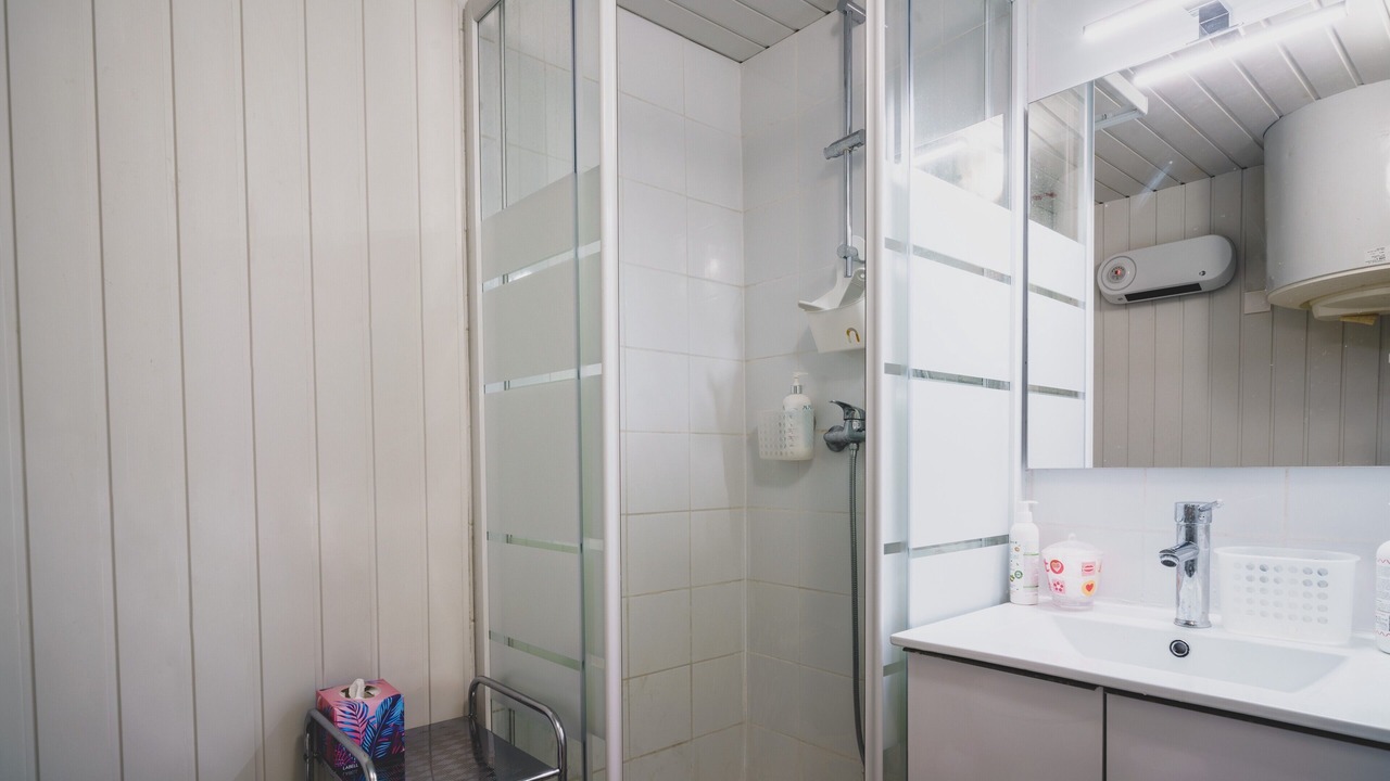 Photo of Bathroom in Elne
