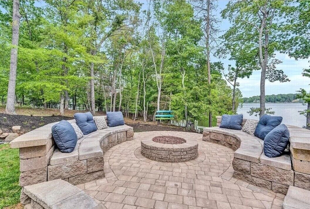 Photo of Patio Balcony in Westlake Corner