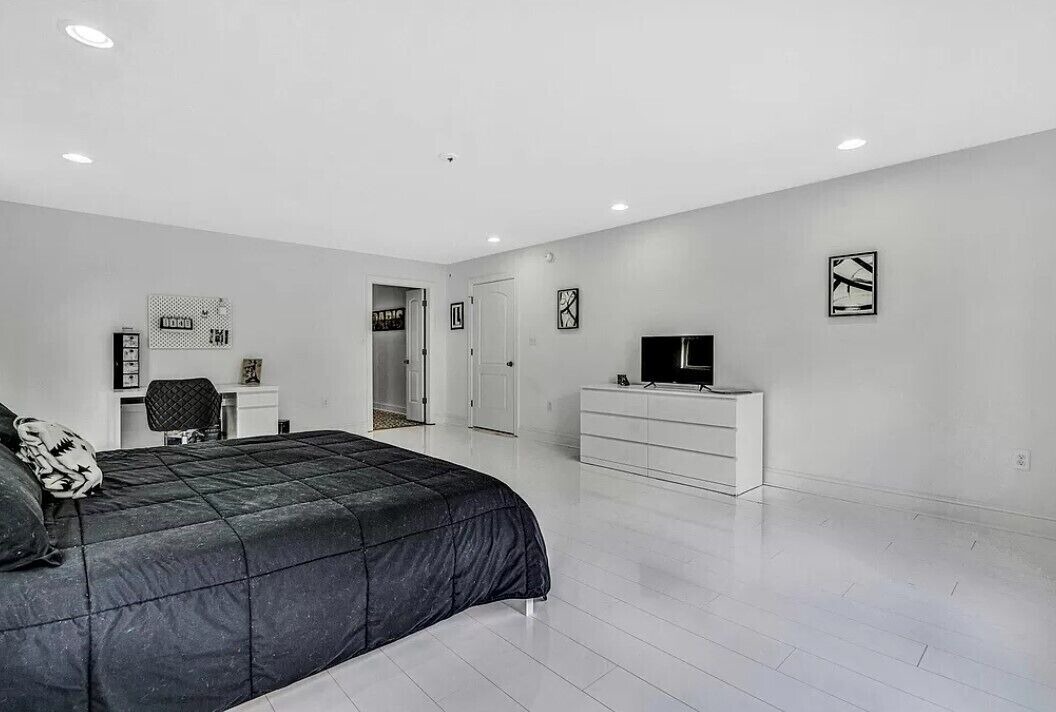 Photo of Bedroom in Westlake Corner