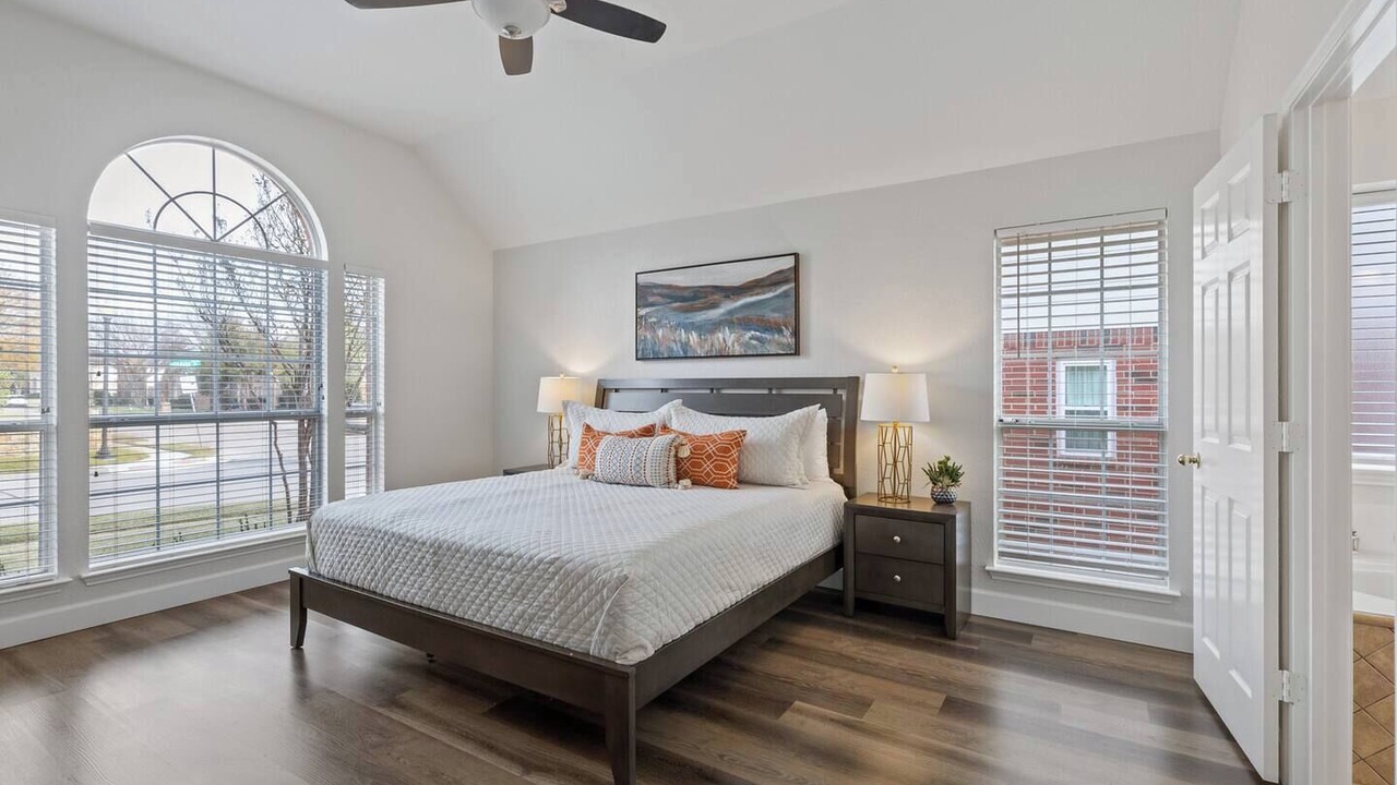 Photo of Bedroom in Lewisville