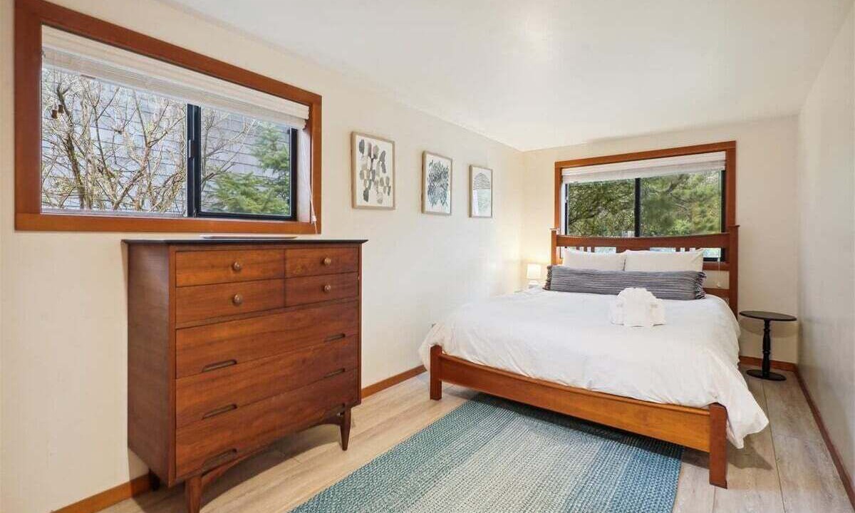 Photo of Others in Arch Cape