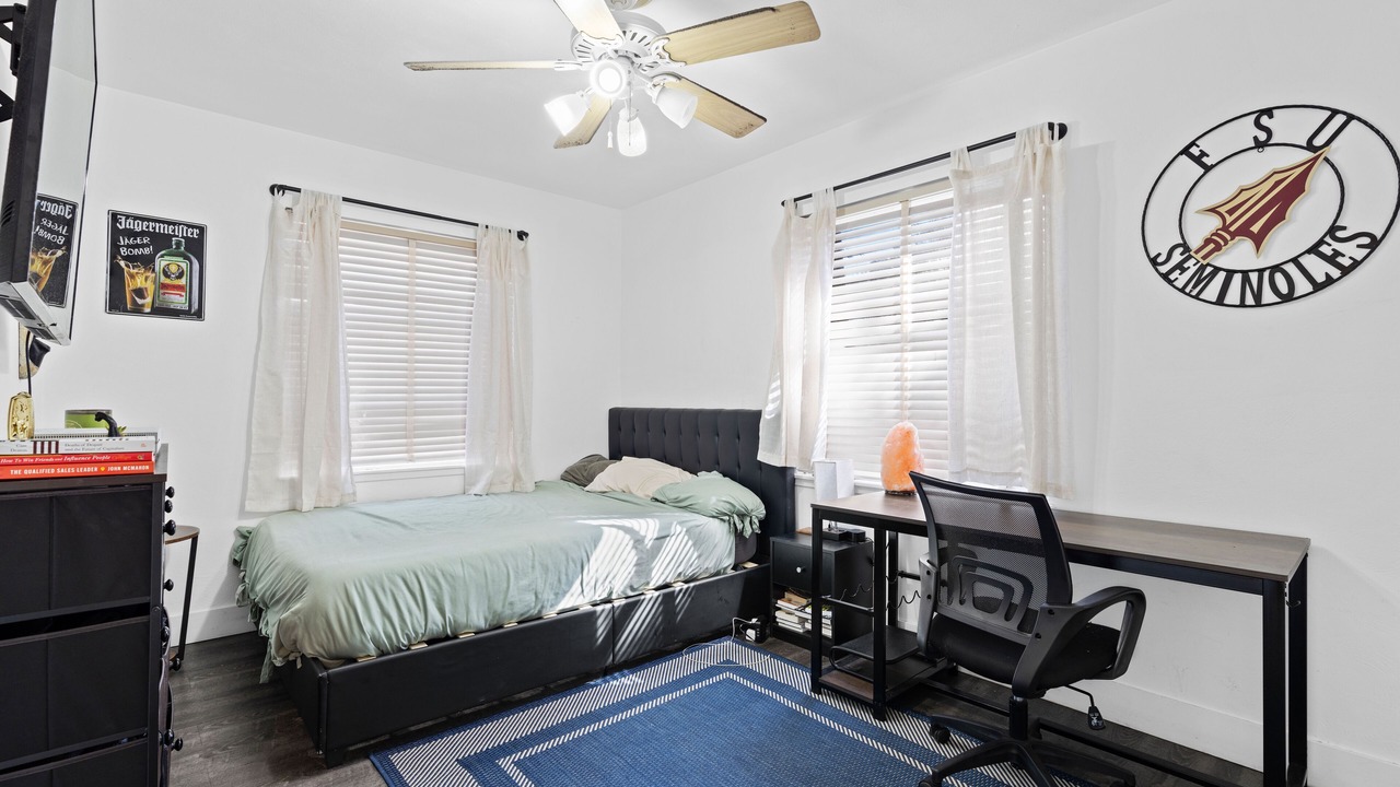 Photo of Bedroom in Tarpon River