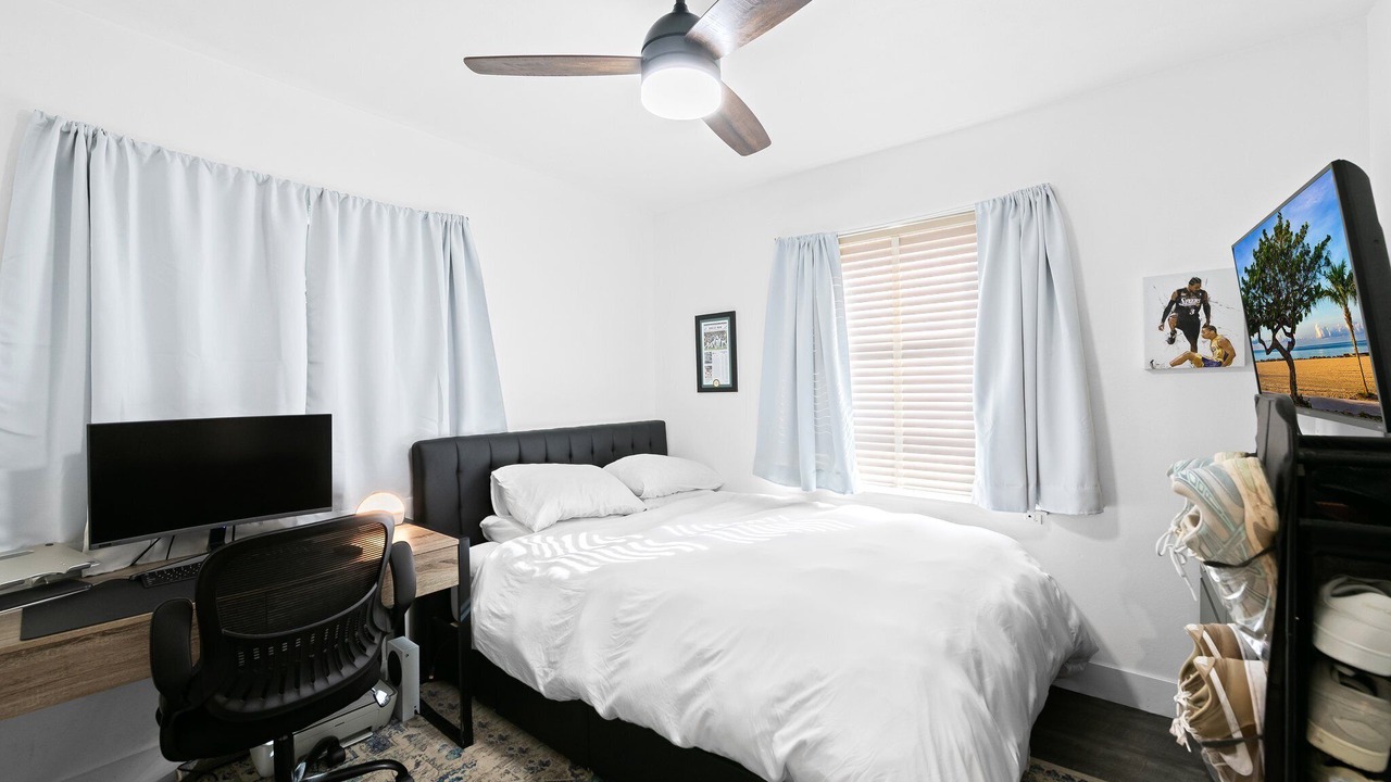 Photo of Bedroom in Tarpon River