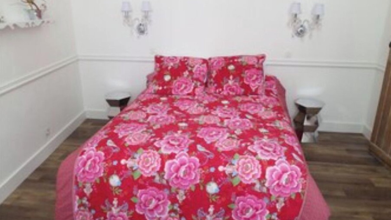 Photo of Bedroom in Ecouflant