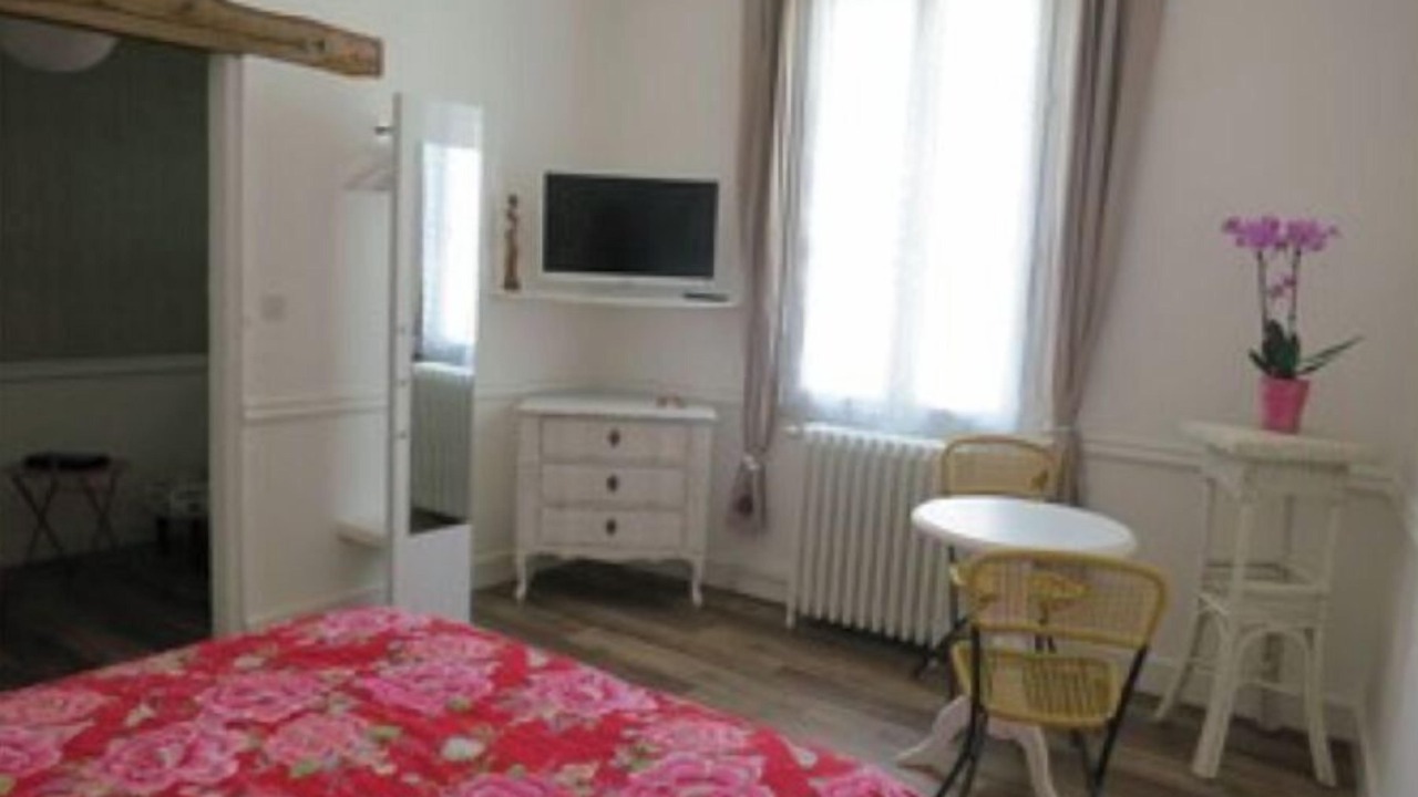 Photo of Bedroom in Ecouflant