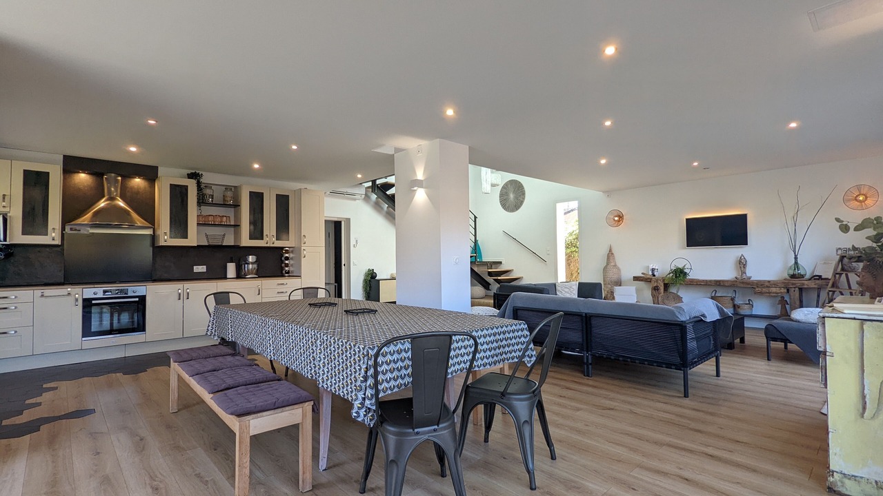 Photo of Others in Le Taillan-Medoc