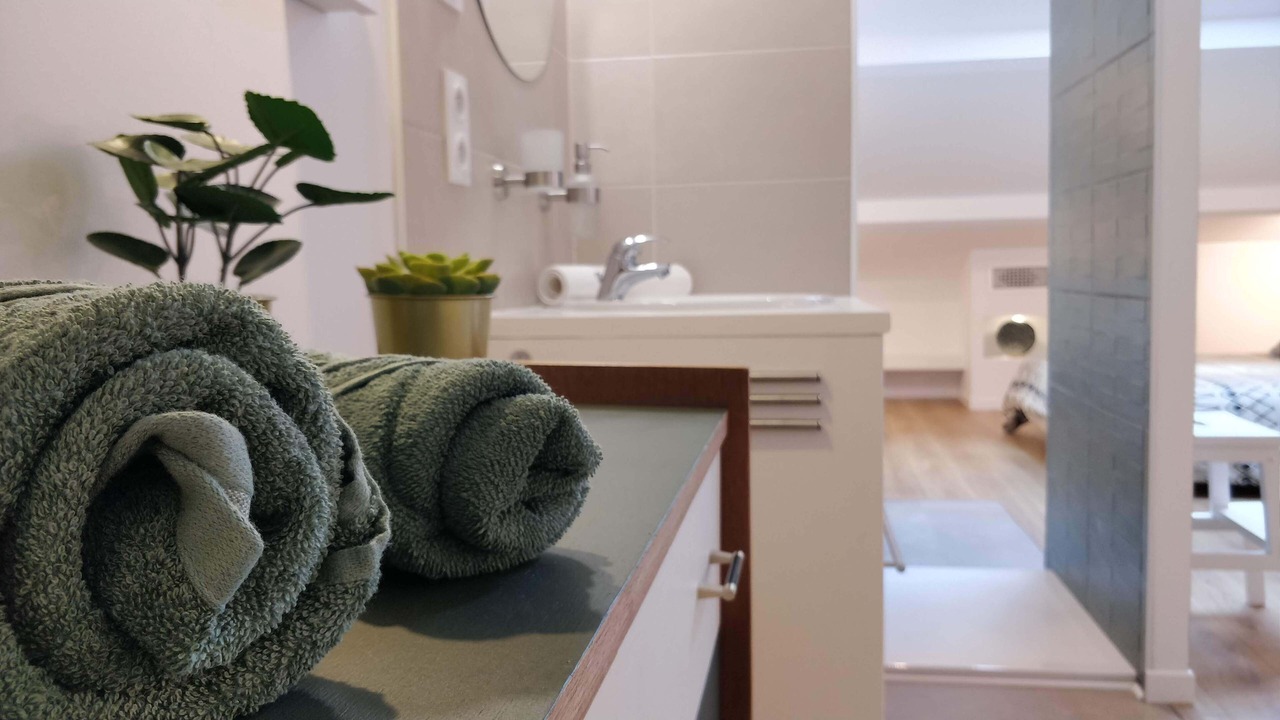 Photo of Bathroom in Le Taillan-Medoc