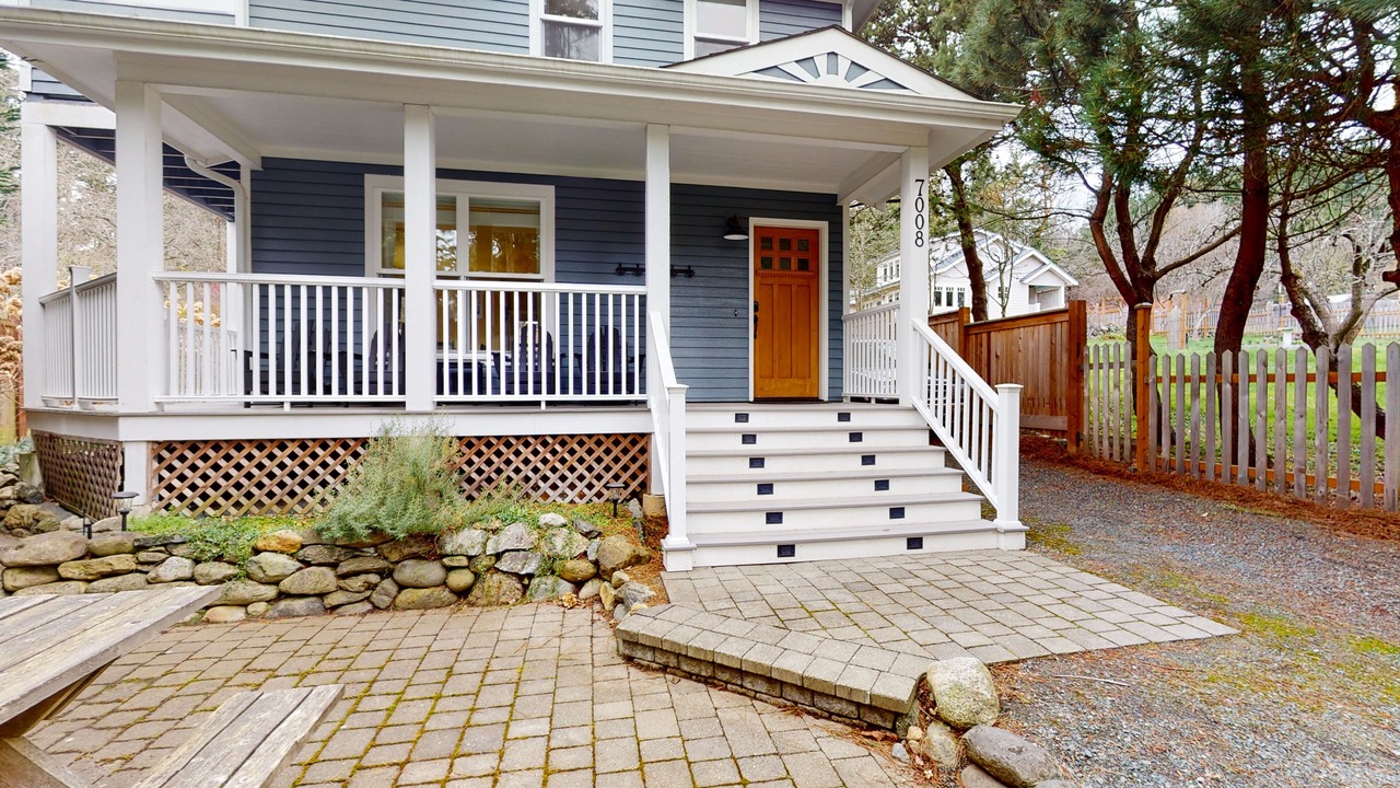 Photo of Outdoor in Olga