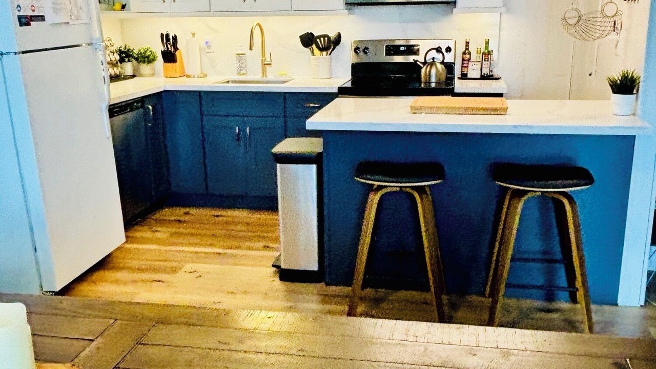 Photo of Kitchen in Lake of Bays