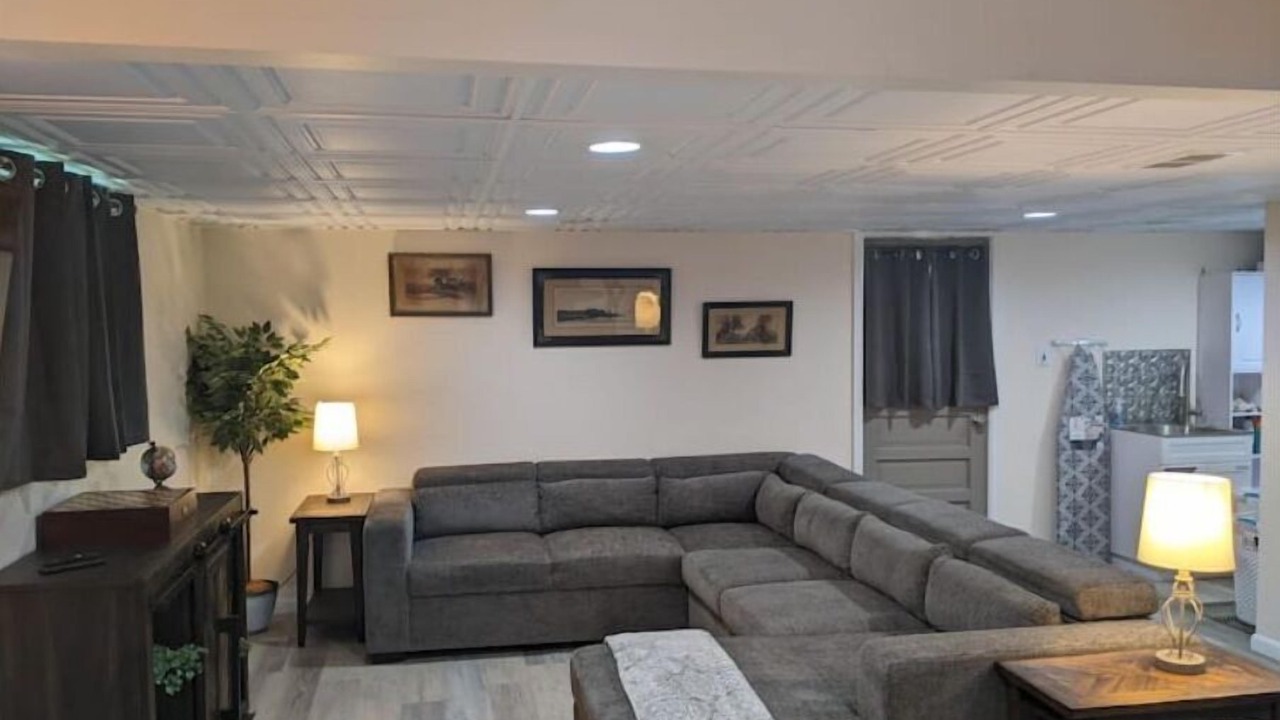 Photo of Livingroom in Meadville