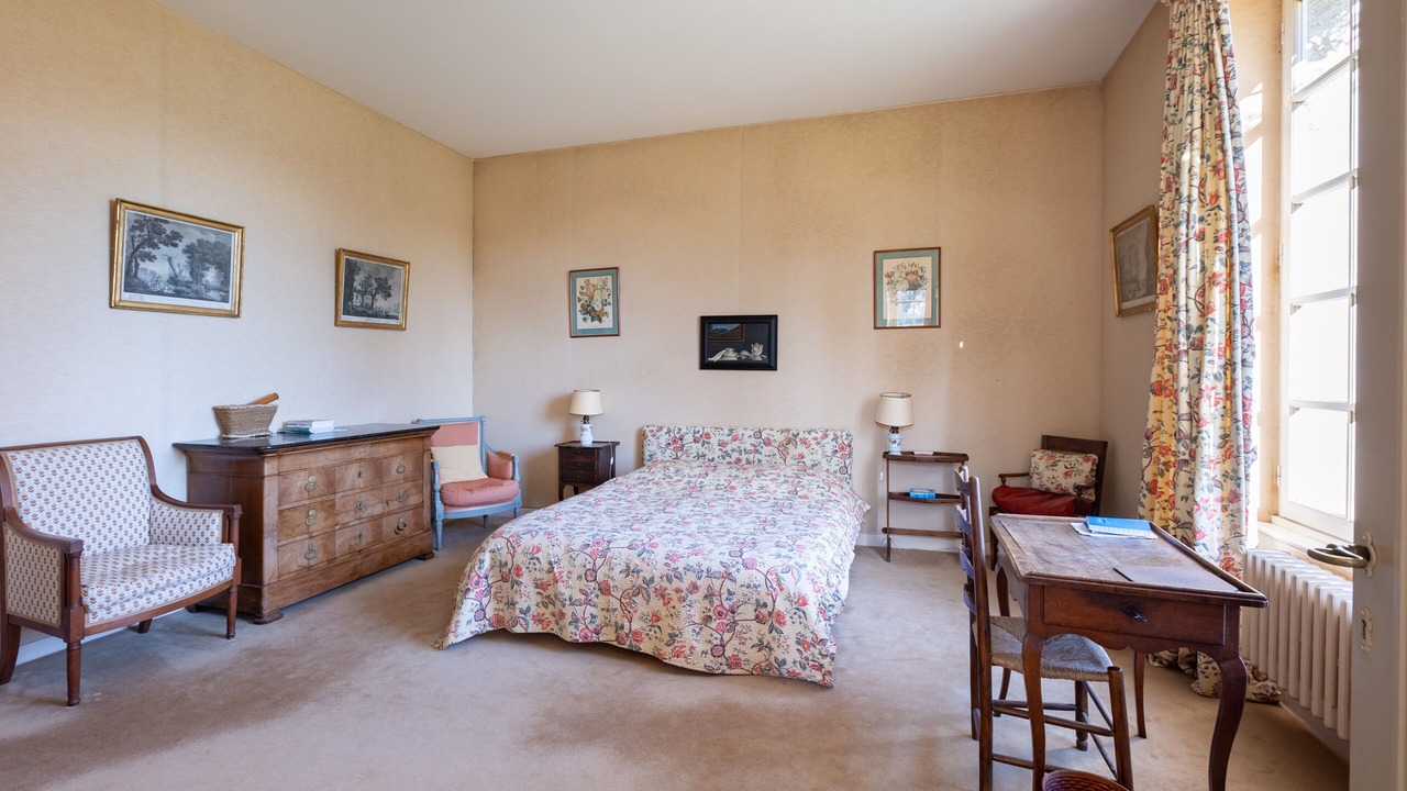 Photo of Bedroom in Le Minihic-sur-Rance