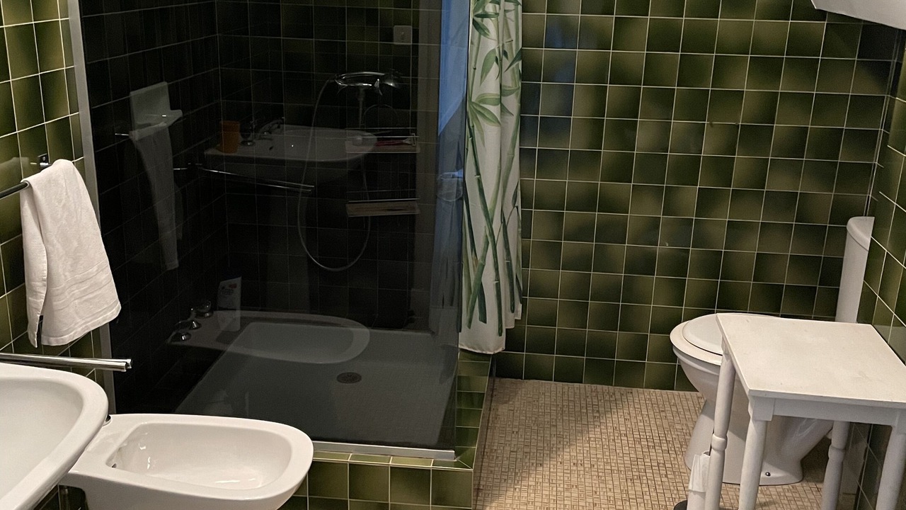 Photo of Bathroom in Le Minihic-sur-Rance