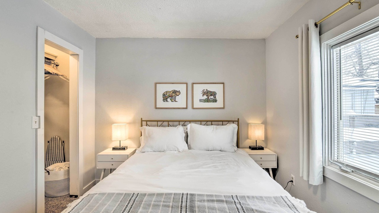 Photo of Bedroom in Spenard