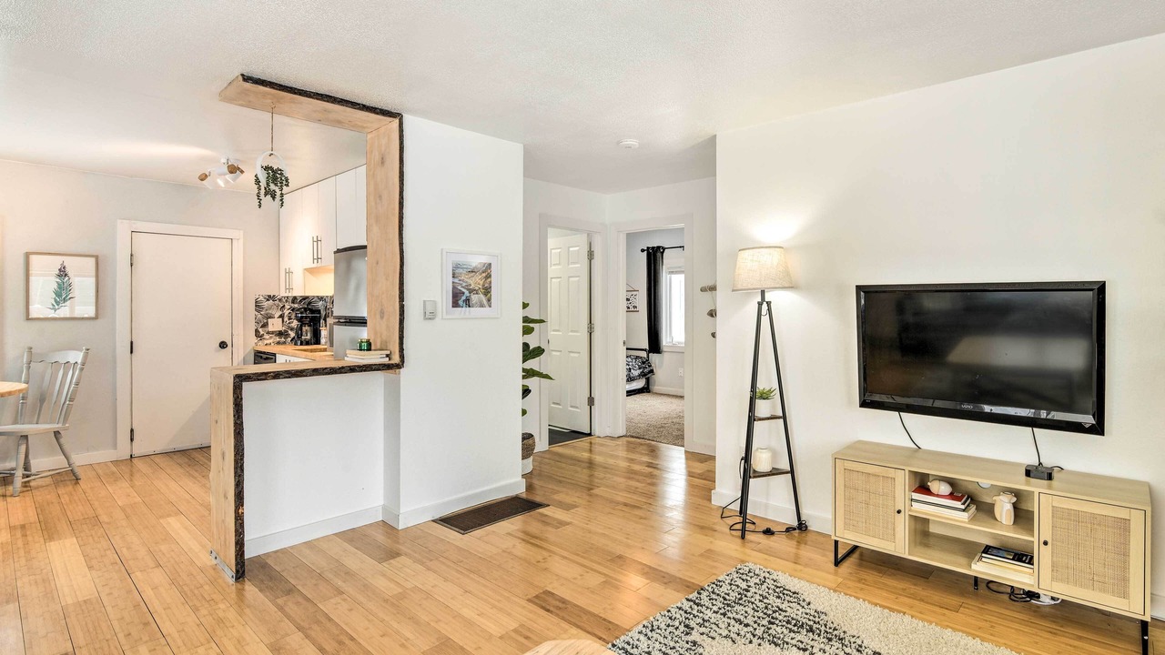 Photo of Livingroom in Spenard