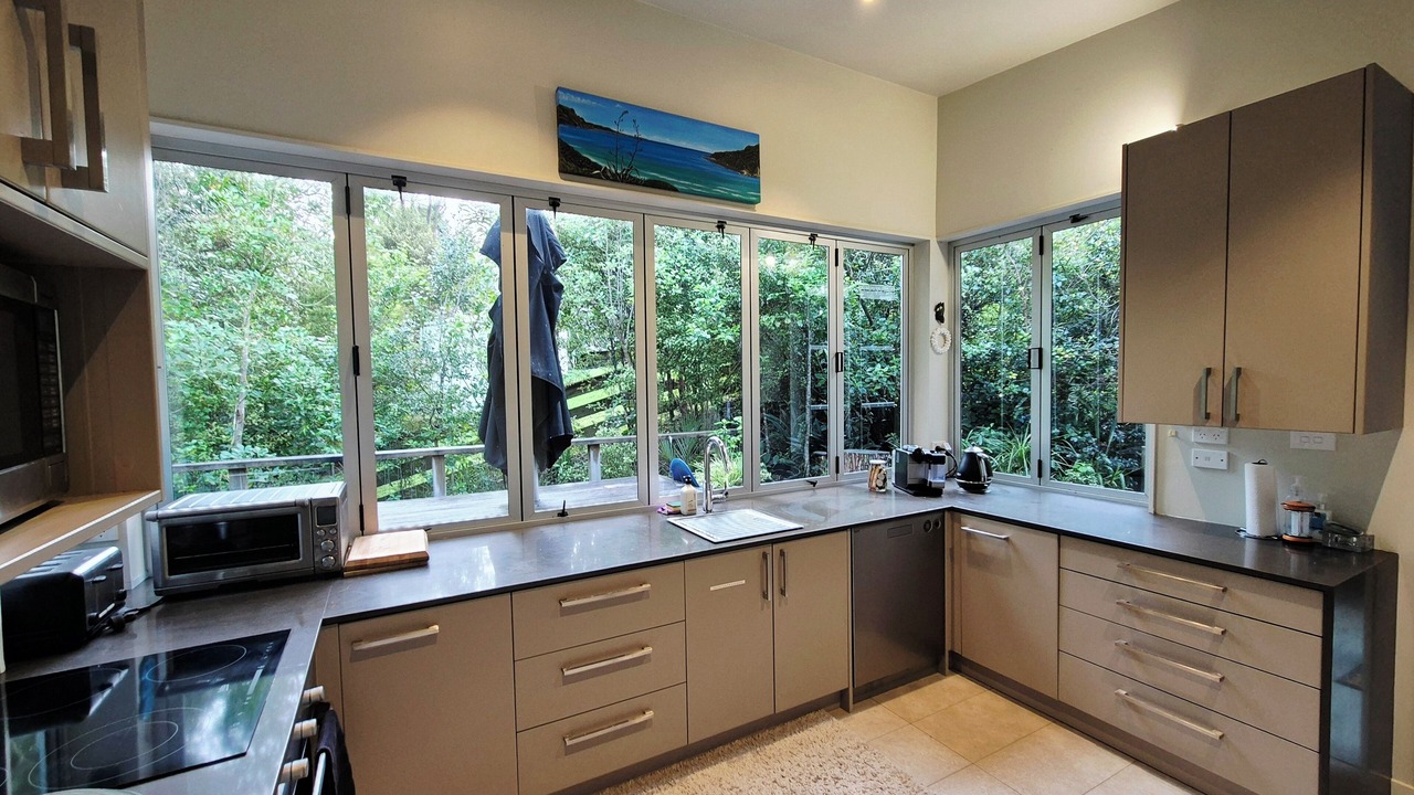 Photo of Others in Leigh