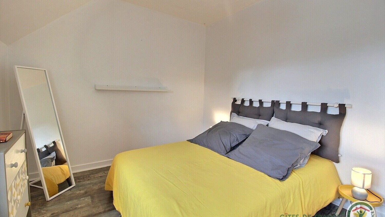 Photo of Bedroom in Saint-Julien