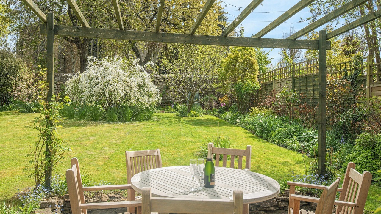 Photo of Others in Gillingham