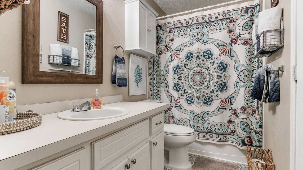 Photo of Bathroom in Yukon