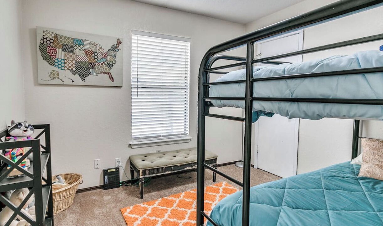 Photo of Bedroom in Yukon