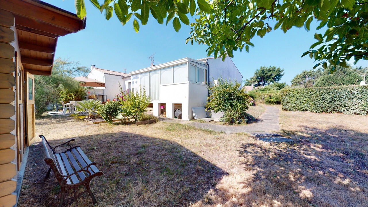 Photo of Patio Balcony in Saint-Hilaire-de-Riez
