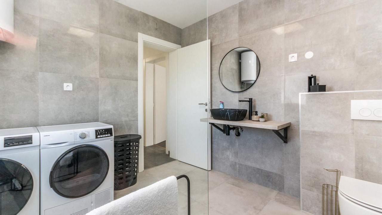 Photo of Bathroom in Tinj