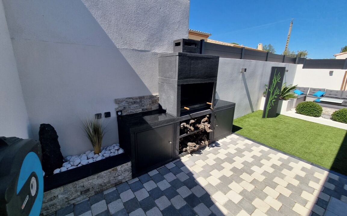 Photo of Patio Balcony in Aigremont