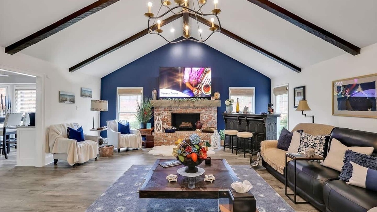 Photo of Bedroom in Sandy Springs