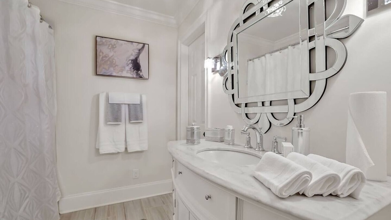 Photo of Bathroom in Sandy Springs