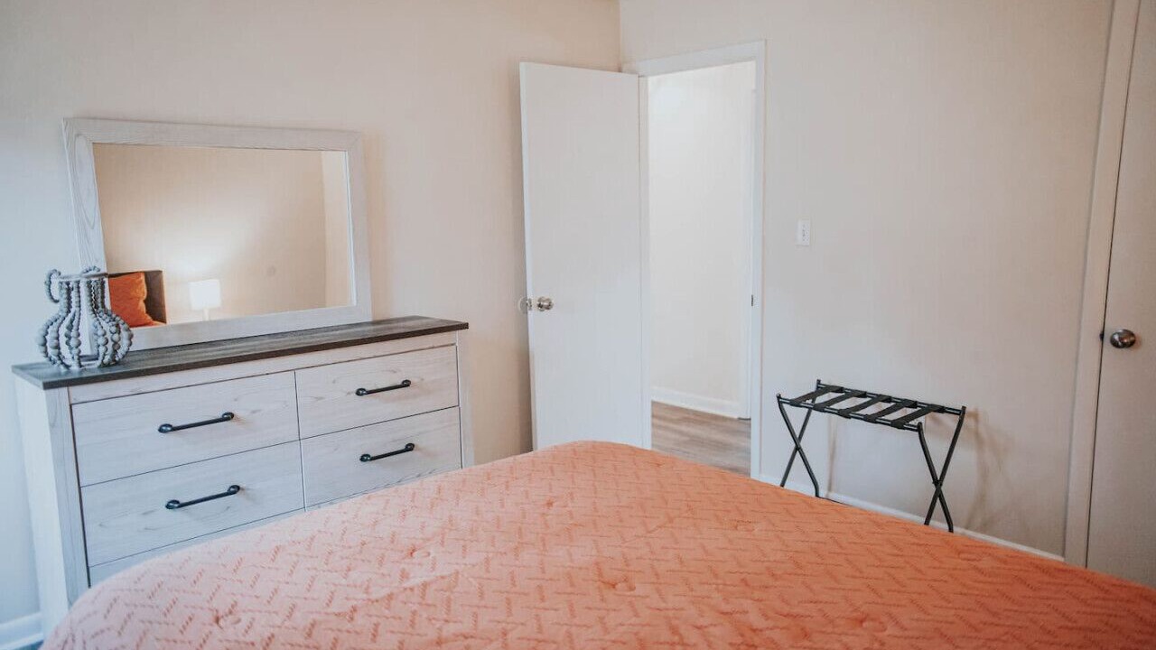 Photo of Bedroom in Lynchburg