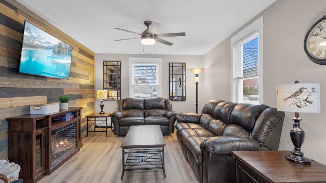 Photo of Livingroom in Marquette