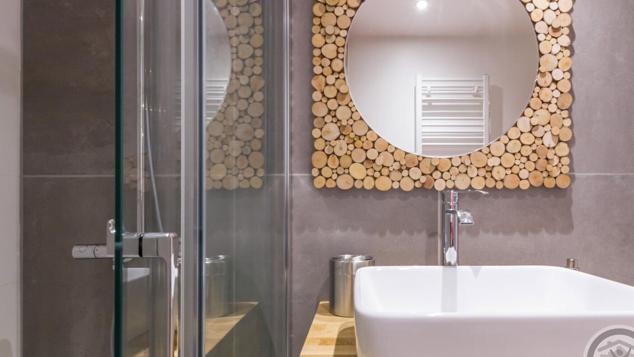 Photo of Bathroom in Jullouville