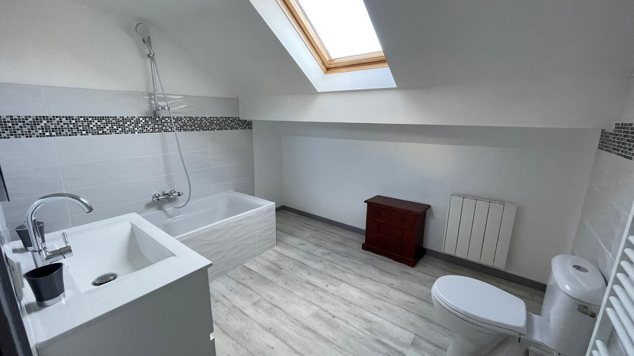 Photo of Bathroom in Embrun