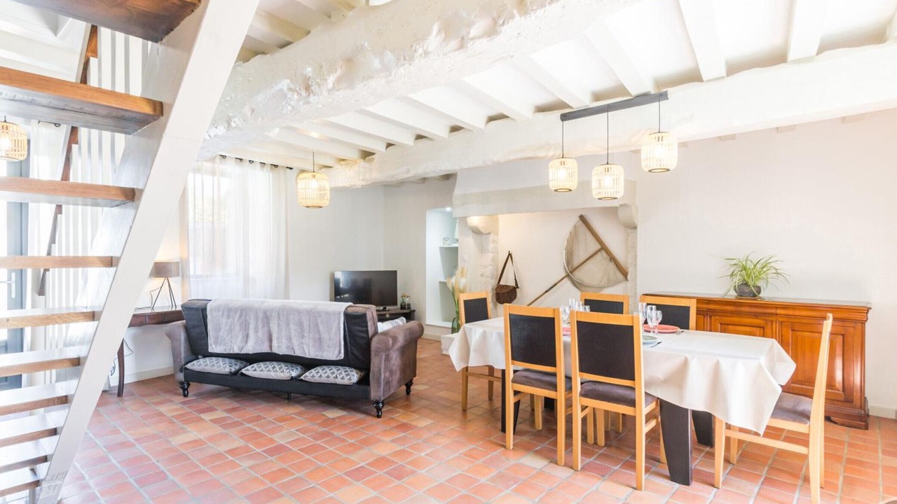 Photo of Others in Ardevon