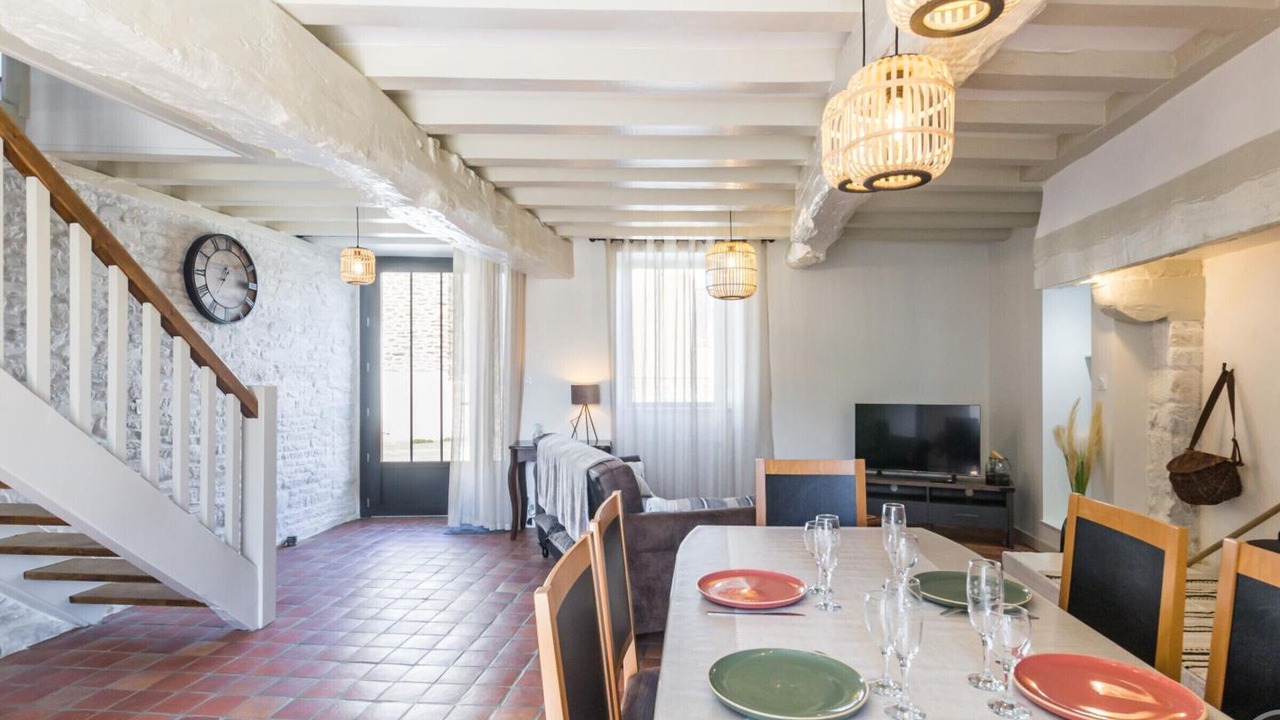 Photo of Others in Ardevon