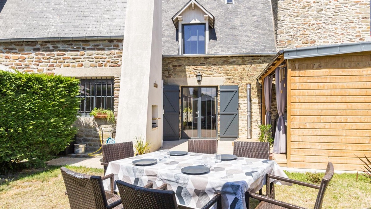 Photo of Outdoor in Ardevon