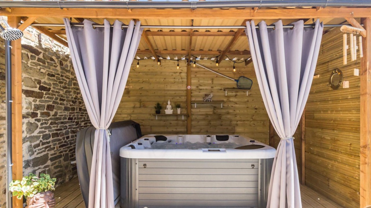 Photo of Patio Balcony in Ardevon