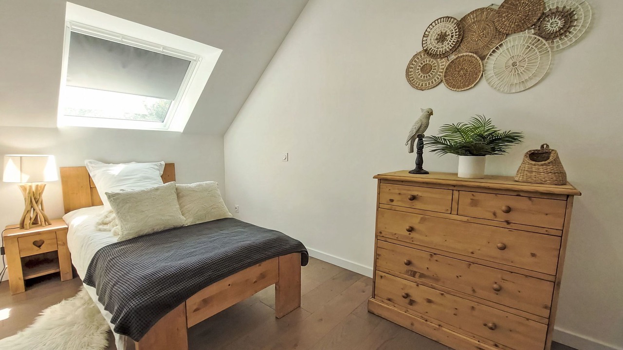 Photo of Others in Frehel