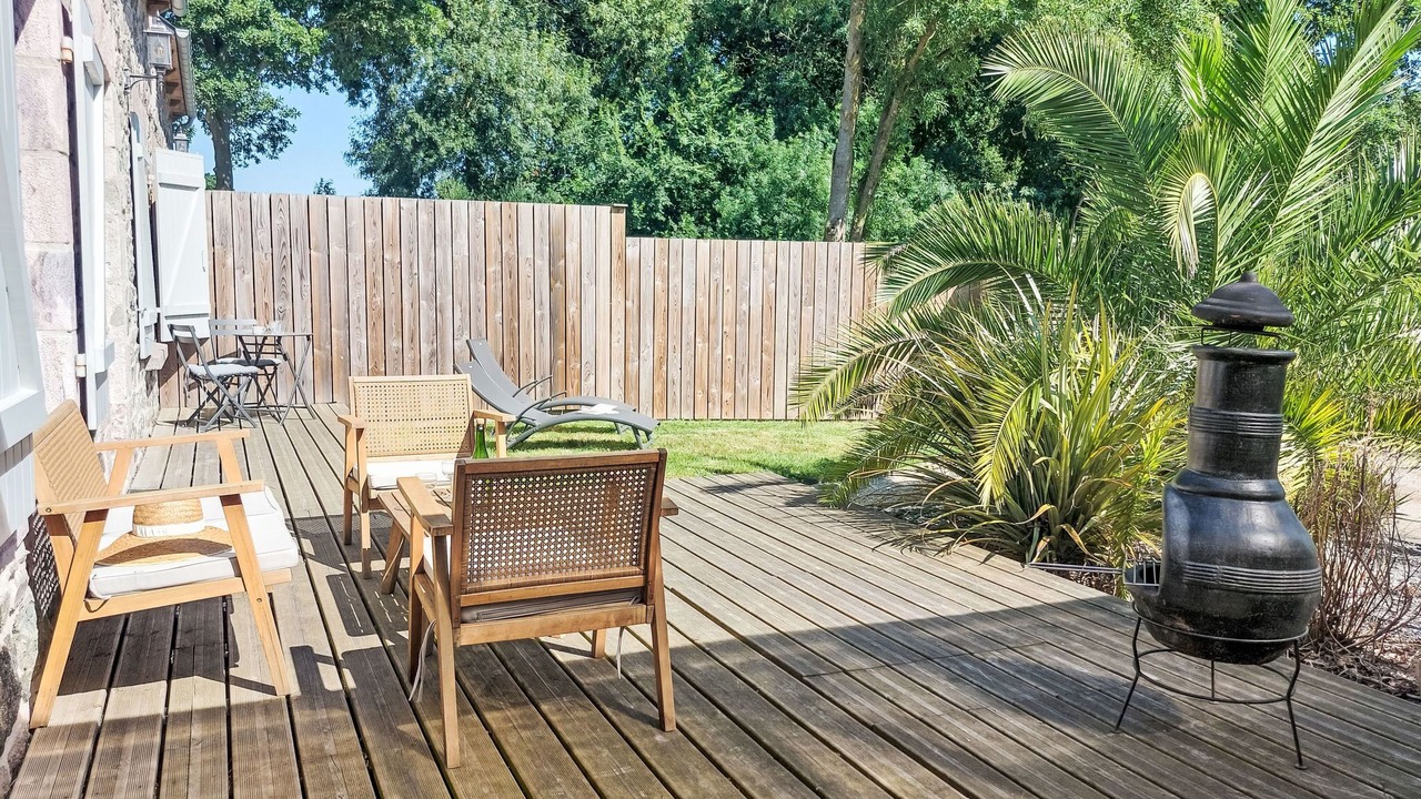 Photo of Others in Frehel