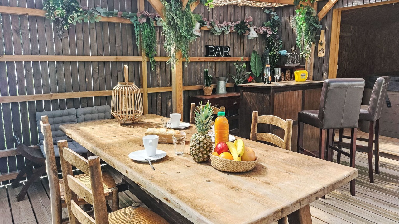 Photo of Others in Frehel