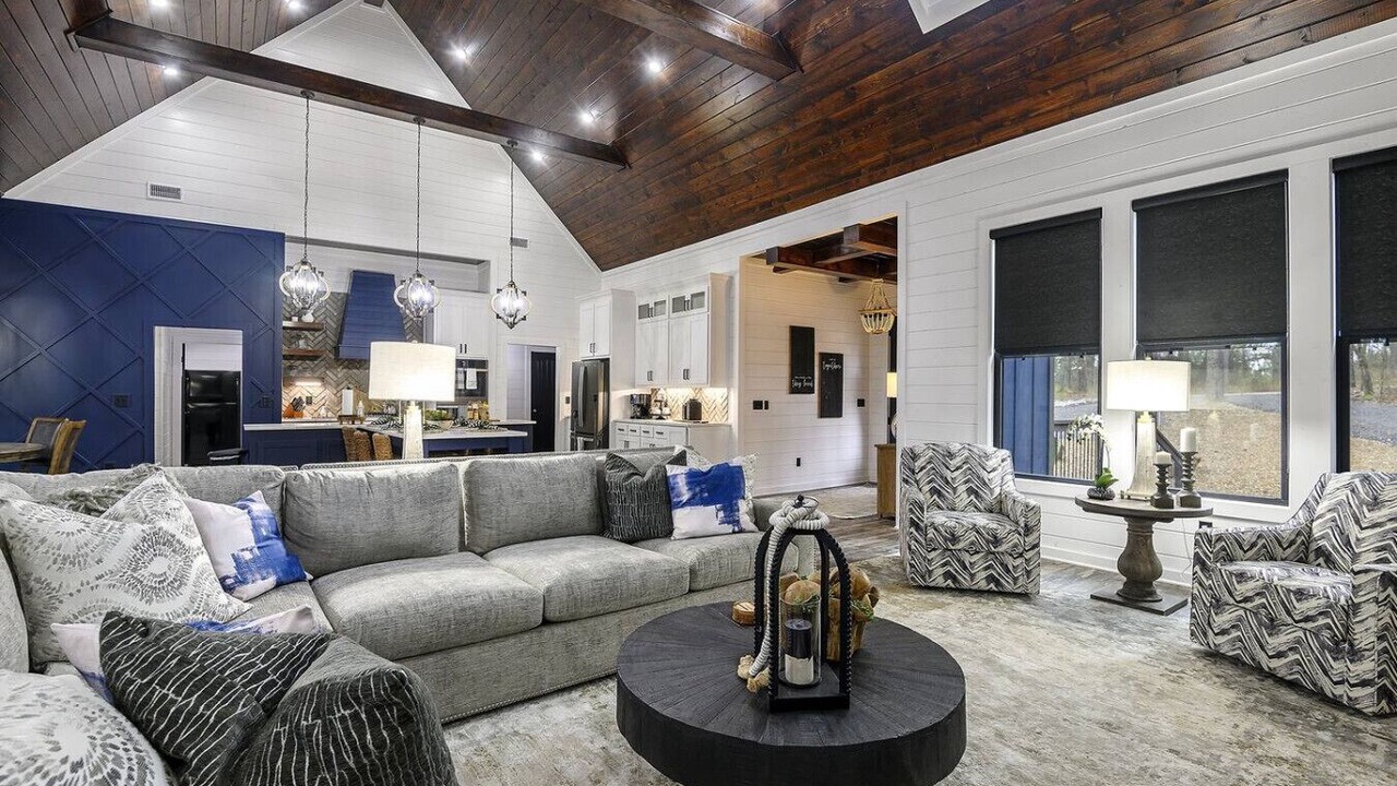 Photo of Livingroom in Broken Bow