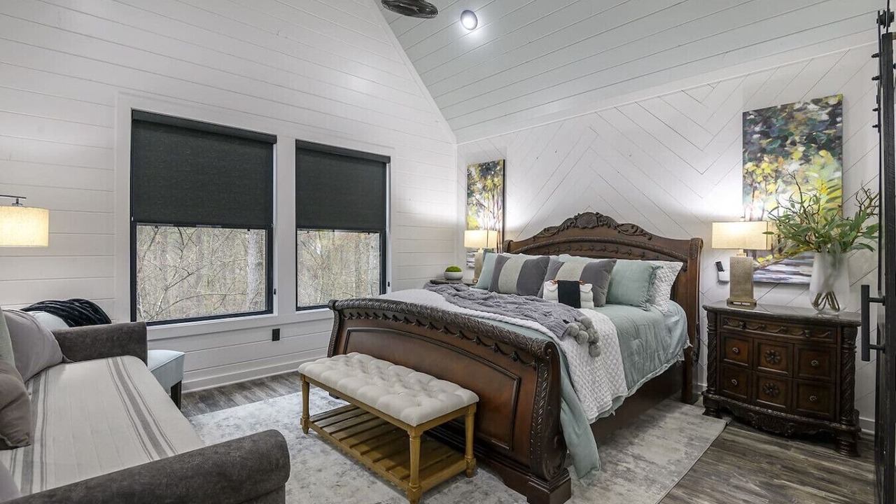 Photo of Bedroom in Broken Bow