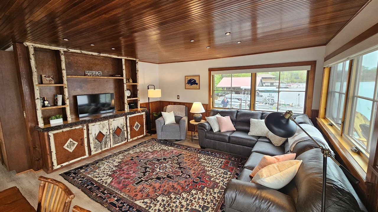 Photo of Bedroom in Blue Mountain Lake