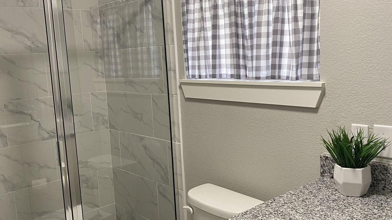 Photo of Bathroom in Zavalla