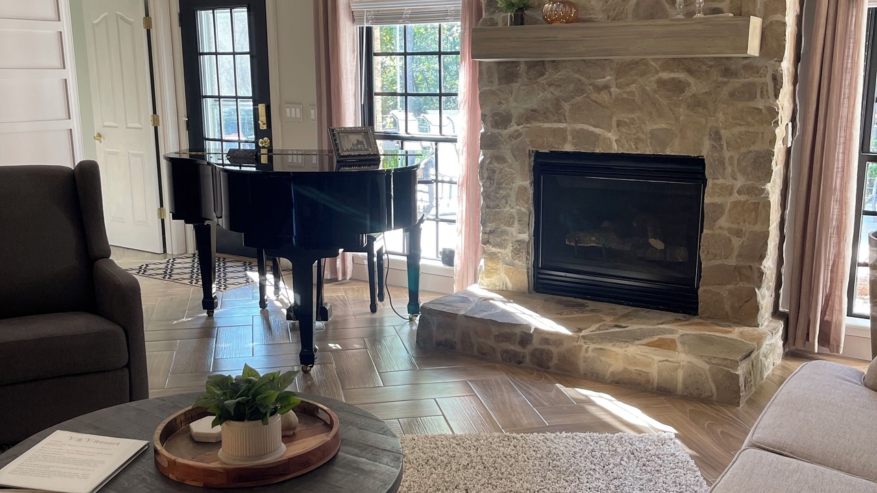 Photo of Livingroom in Greensboro
