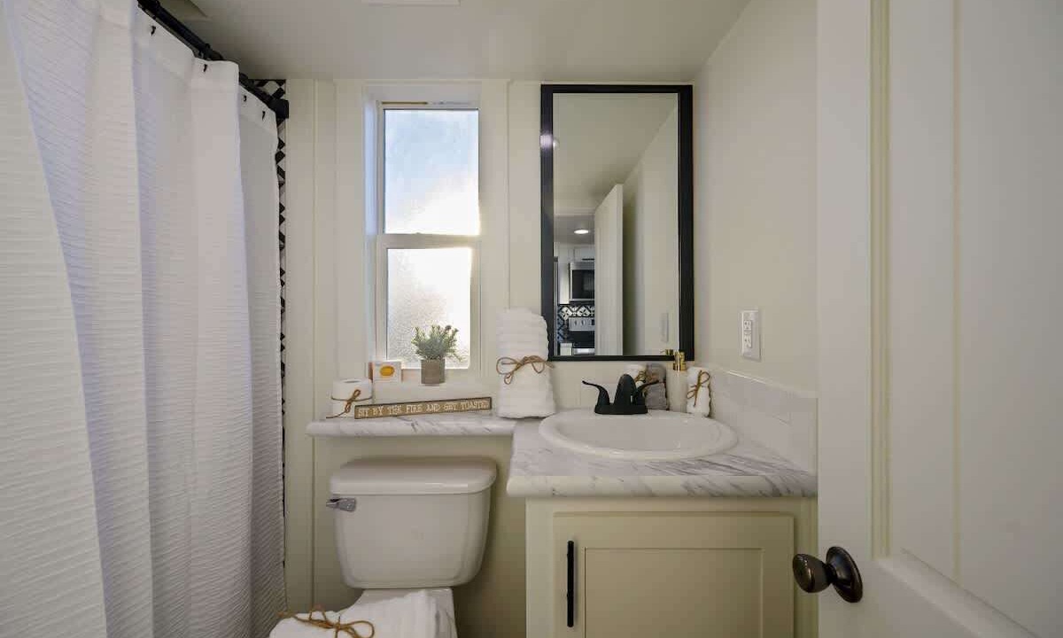Photo of Bathroom in Clayton