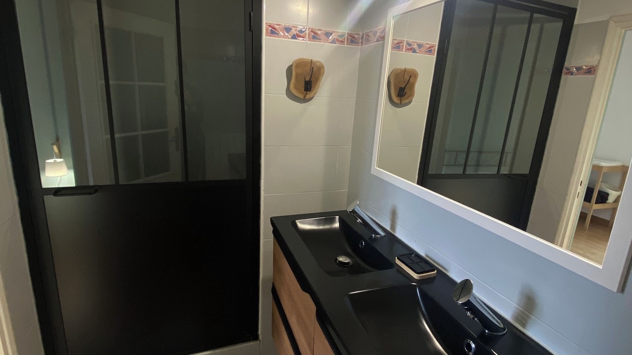 Photo of Bathroom in Frejairolles