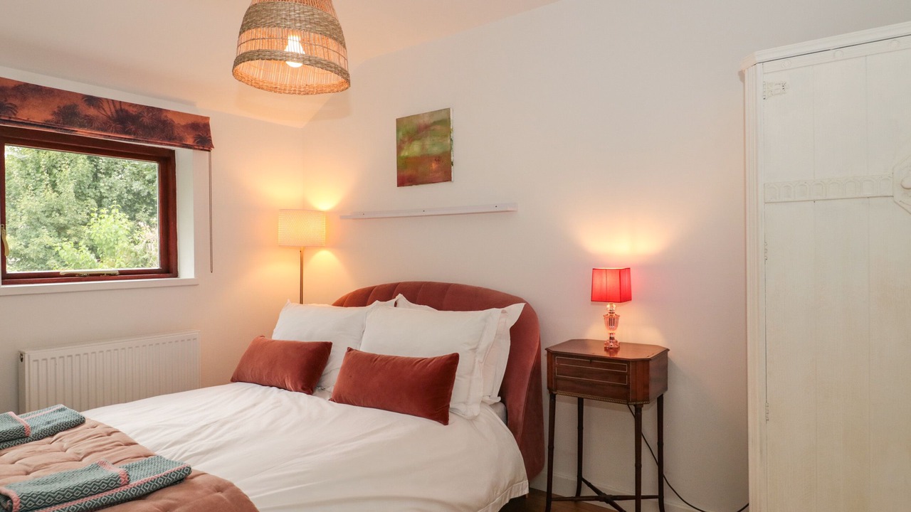 Photo of Bedroom in West Lydford