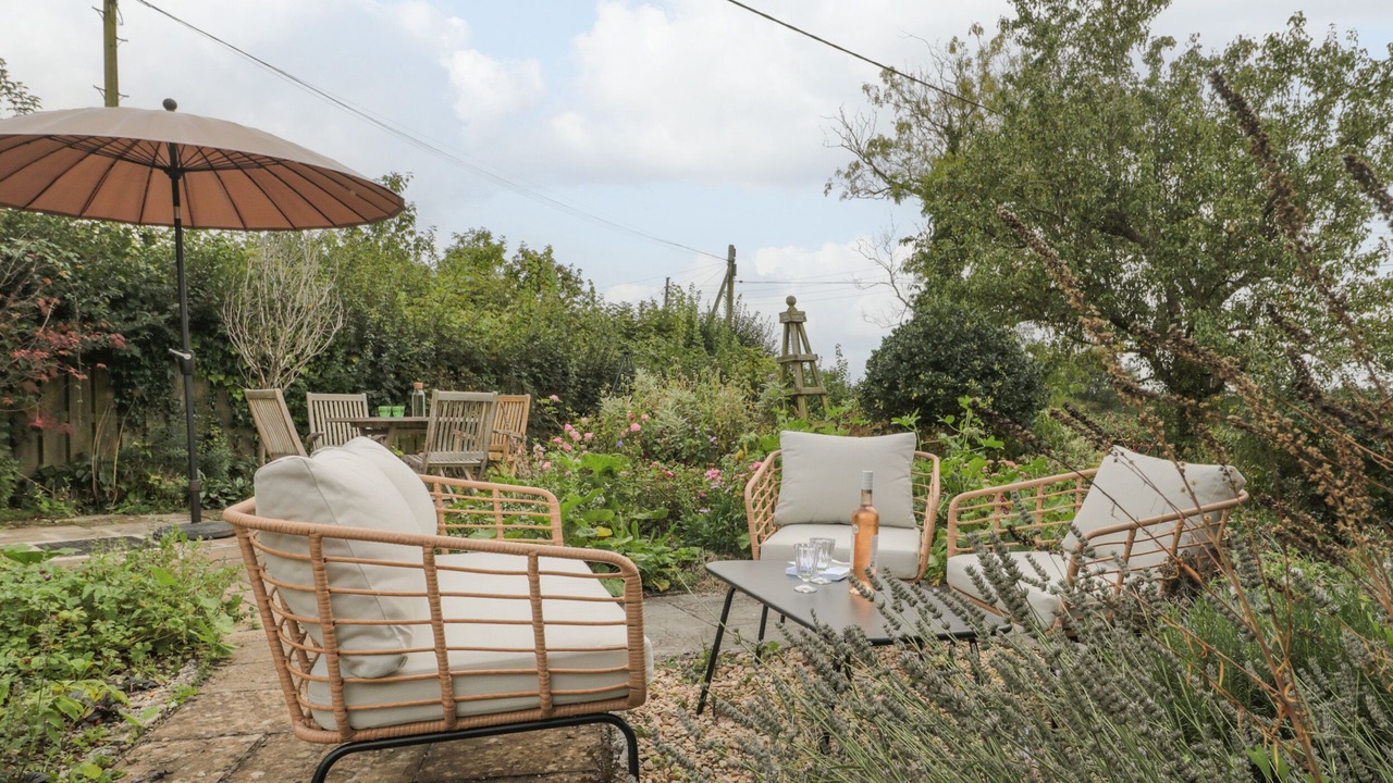 Photo of Patio Balcony in West Lydford